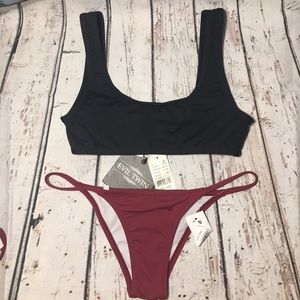 EVIL TWIN NWT Women’s Riley Bikini Top